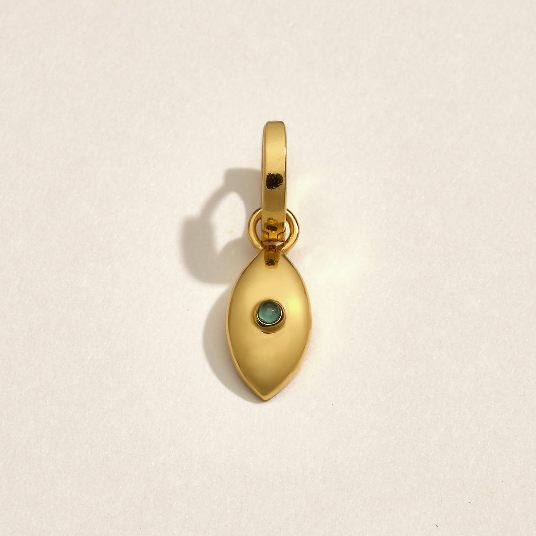 Ochji golden green onyx earring